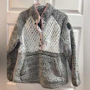 Girls' Cozy Grey & White Sherpa Pullover Jacket